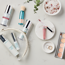 Charger l'image dans la galerie, Brillant à lèvres Lipshine™ FPS 35